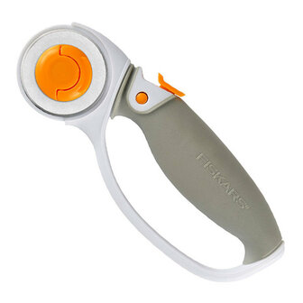 Fiskars Rotary Cutter voor stof 45 mm 1003861 + Fiskars Rotary Cutter Spare Blade Titanium 45 mm 1003909 OP=OP